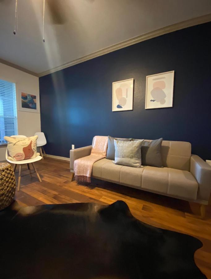 Bright & Modern Galleria Suite! 5 Star Location, Self Check In & Free Parking Хьюстон Экстерьер фото